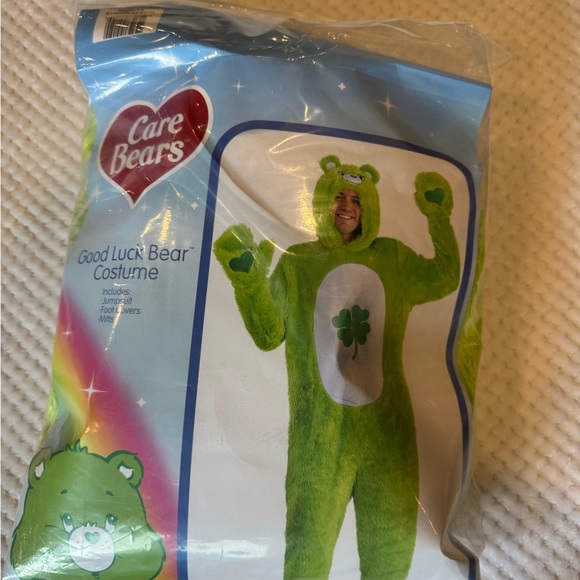 Care Bears Green Costume with Shamrock - Picture 1 of 3